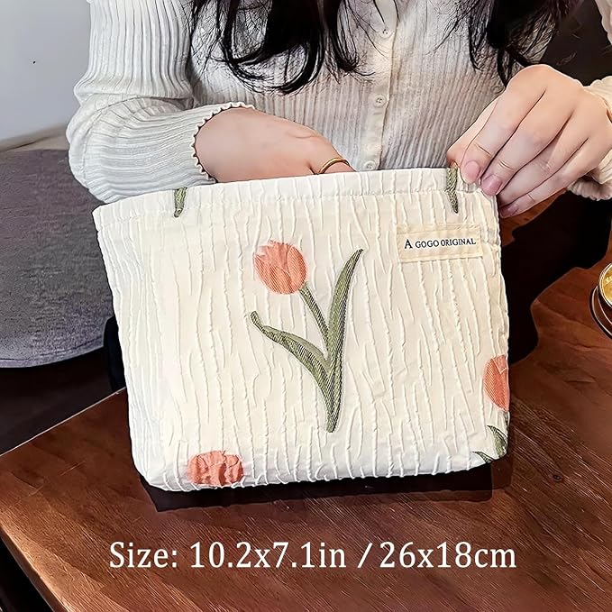 STARDW Cute Floral Makeup Bag Organizer Travel Cosmetic Pouch for Women | Aesthetic Cosmetic Bag with Zipper, Large Capacity Travel Toiletry Bag, Purse Organizer Pouches, Canvas Lining