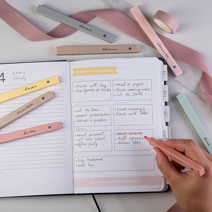 DIVERSEBEE Bible Highlighters with Soft Chisel Tip, 8 Pack Assorted Colors Pens No Bleed, Quick Dry Set, Cute Aesthetic Markers, Bible Study Journaling Supplies and Accessories (Earthy)