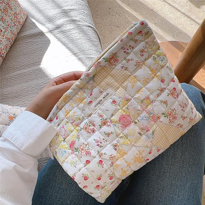 Sminra Floral Makeup Bag Large Cotton Quilted Cosmetic Makeup Bag Organizer, Aesthetic Portable Pouch Purse Toiletry Bag for Women Girls Travel accessories (Beige Floral-L)