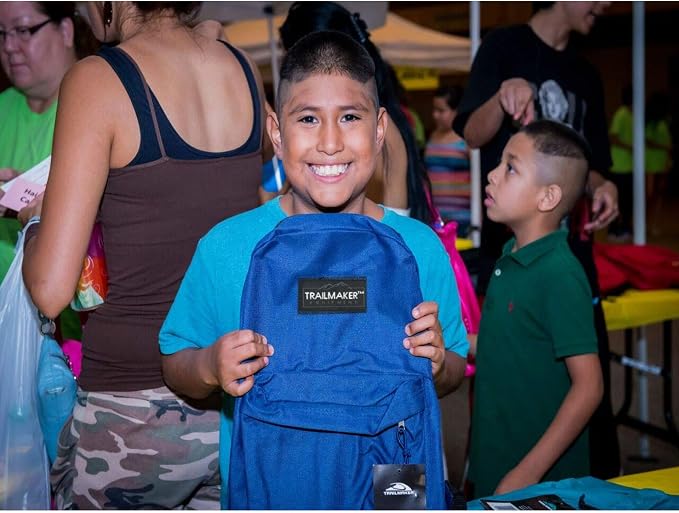 Trail maker 24 Pack Classic 17 Inch Backpacks in Bulk Wholesale Back Packs for Boys and Girls