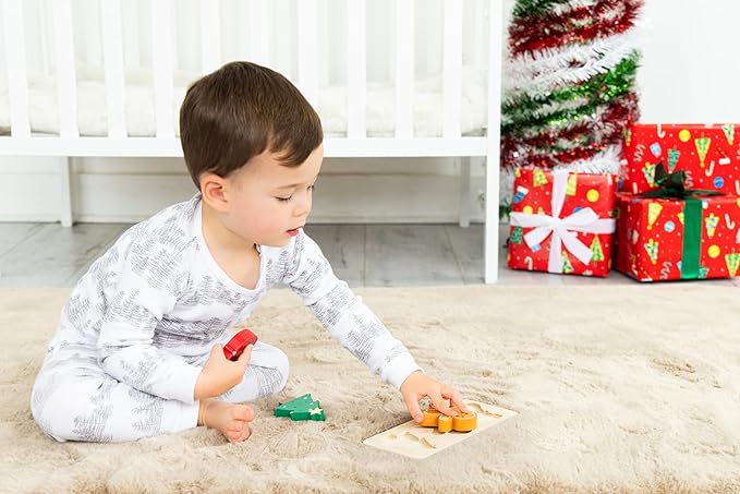 Pearhead 3 Piece Set Wooden Holiday Puzzle, Kids Christmas Toy, Stocking Stuffer for Children, Holiday Ideas