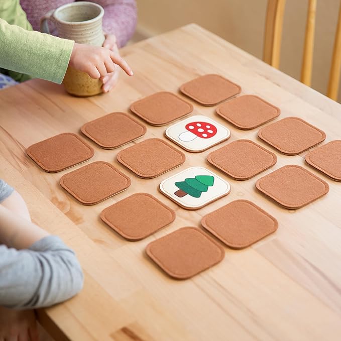 Felt Matching Game for Ages 2–4 – Soft and Safe for Ages 1+ – Montessori Memory Game – Sensory Flash Cards – Best Educational Gift for Ages 1–3 - Woodland Animal Theme