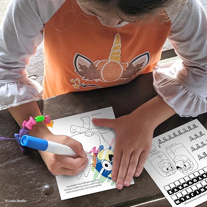 Bendon Official Bluey Imagine Ink Coloring Book Set 2 Pack with Mess-Free Markers, 16 Pages, 6 Magic Ink Markers, Built-in Storage Case, Travel Gift for Kids Ages 3+