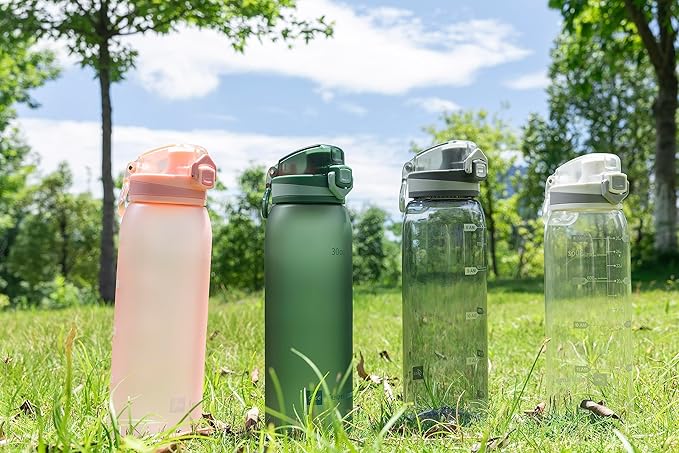 Time Marker Water Bottle 30 oz with Push Button Motivational Measurement Marker, Reusable Tritan Plastic Water Jug for Workout Sport Travel Water Tracker (Pack of 1)