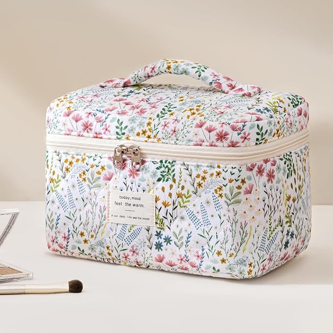 HBselect Quilted Makeup Bag, 3Pcs Cotton Large Travel Makeup Bags Organizer | Cute Floral Make up Bag Cosmetic Bag Toiletry Bag for Women Girls, Makeup Pouch for Skincare, Brushes & Travel Essentials