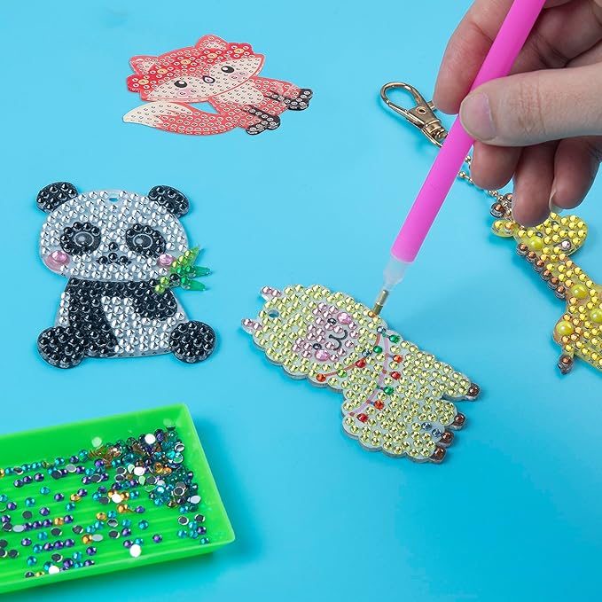 Labeol Arts and Crafts for Kids Ages 8-12 - Creat Your Own GEM Keychains-5D Diamond Art by Numbers GEM Art Kits for Kids Girls Toddler Crafts Age 6-7 6-8 10-12 (Animal)