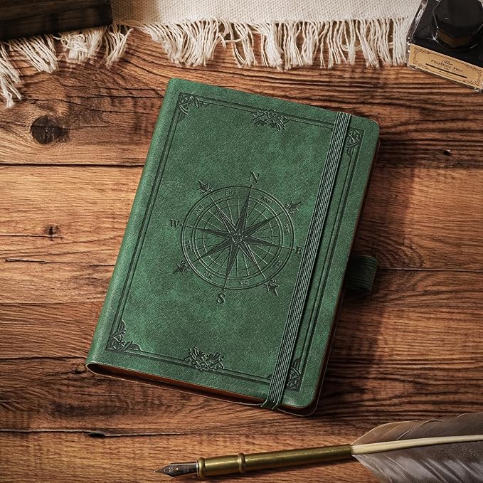 AHGXG Small Lined Pocket Journal Notebook for Men - 256 Numbered Pages College Ruled B6 Mini Journal, Vintage Soft Leather Hardcover, 80gsm Paper, for Women Work Office School, 4.1'' X 5.7''- Dark Green