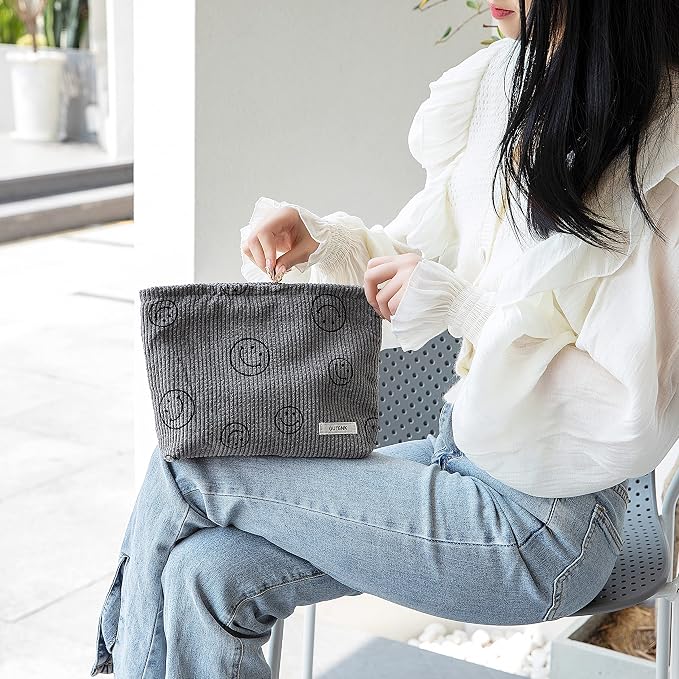 Makeup bag for Women, Corduroy Cosmetic Bag Aesthetic Design Ladies Tote Bag,Cute Smiley Face Makeup Organizer with Zipper - Gray